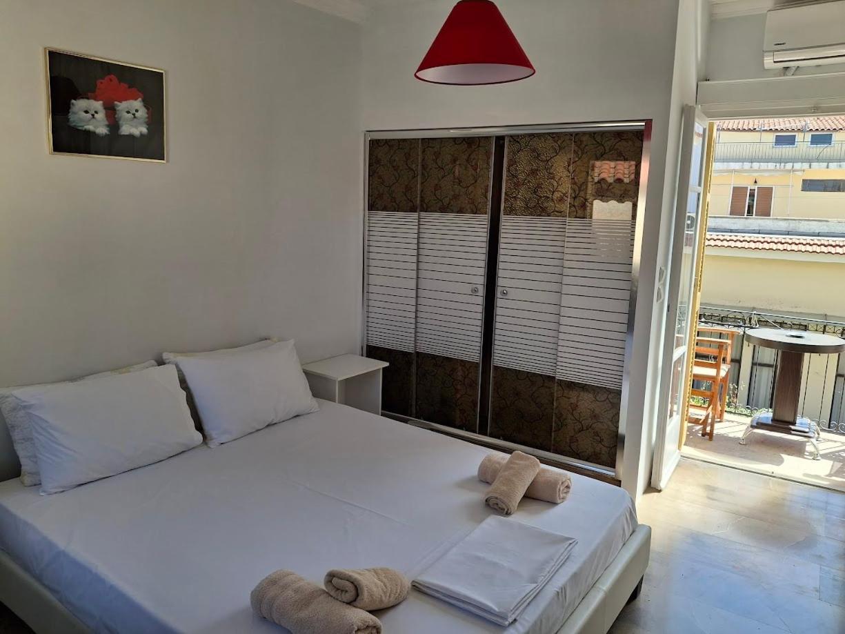 Nafpaktos Studio In Port Ιι Eksteriør billede